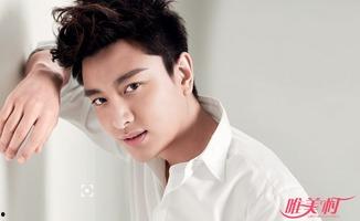 贾乃亮整容前生活照片,揭秘明星蜕变之路