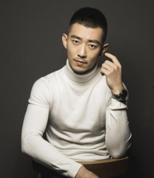 演员王韬,光影交织下的演艺人生